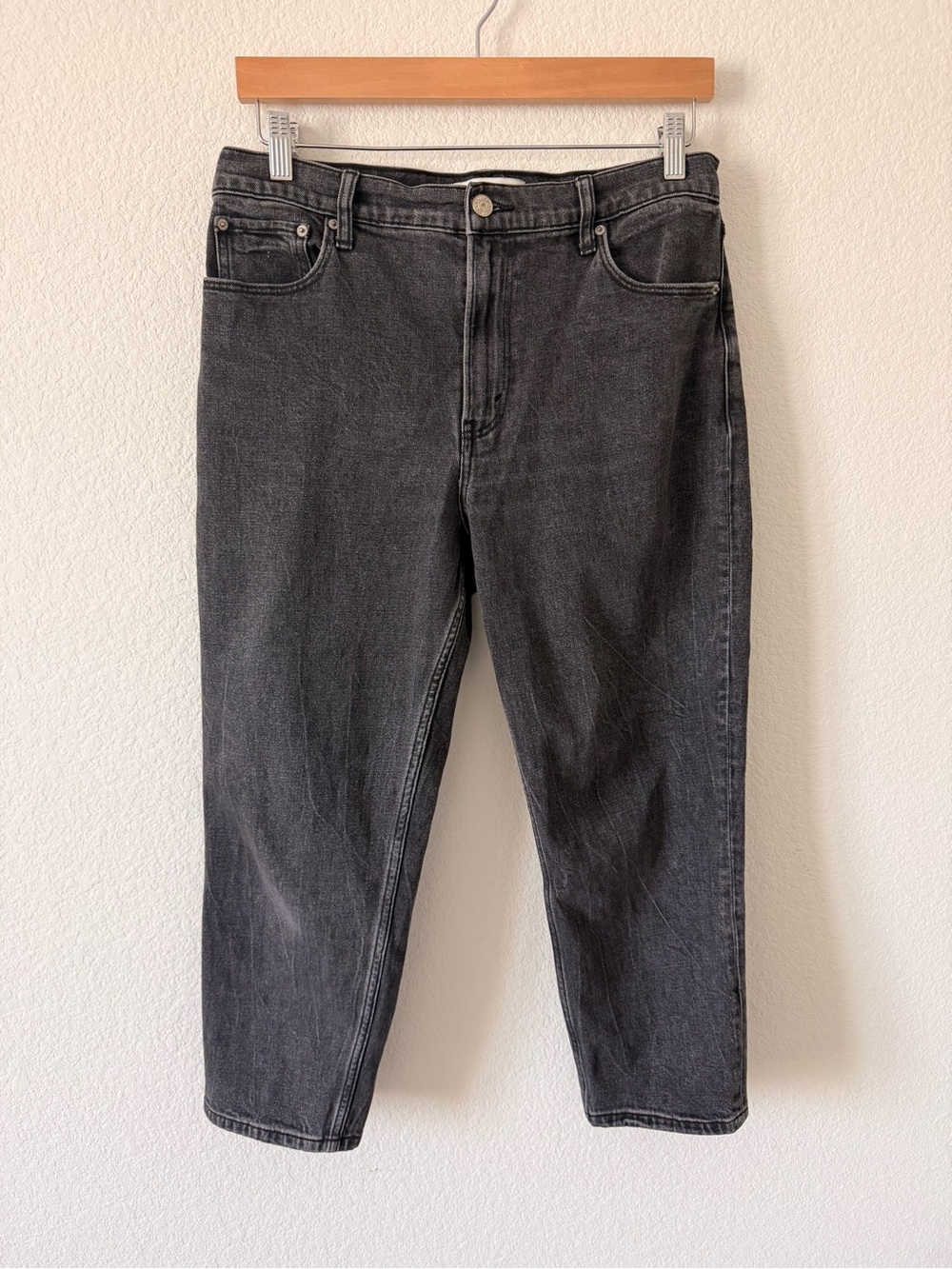 Abercrombie Mom High Rise Jeans Black